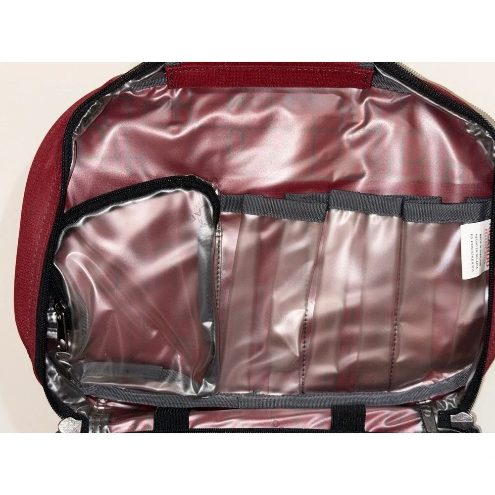 Ricardo Beverly Hills Red Travel Toiletry Bag Hanging Organizer Makeup Shaving